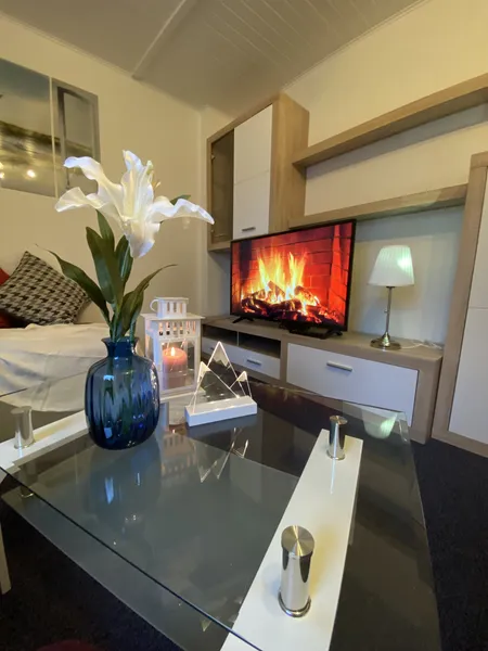 Möblierte Wohnung in direkter Wasserlage (inkl. free Wlan, TV, Waschmasch. etc.) — photo 1